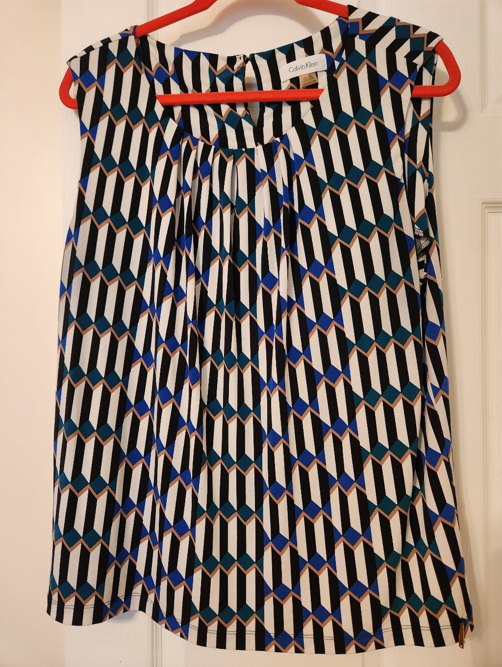 Calvin Klein Black, White, Blue & Tan Geometric sleeveless top sz 1x
